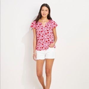 Woman’s vineyard vine top